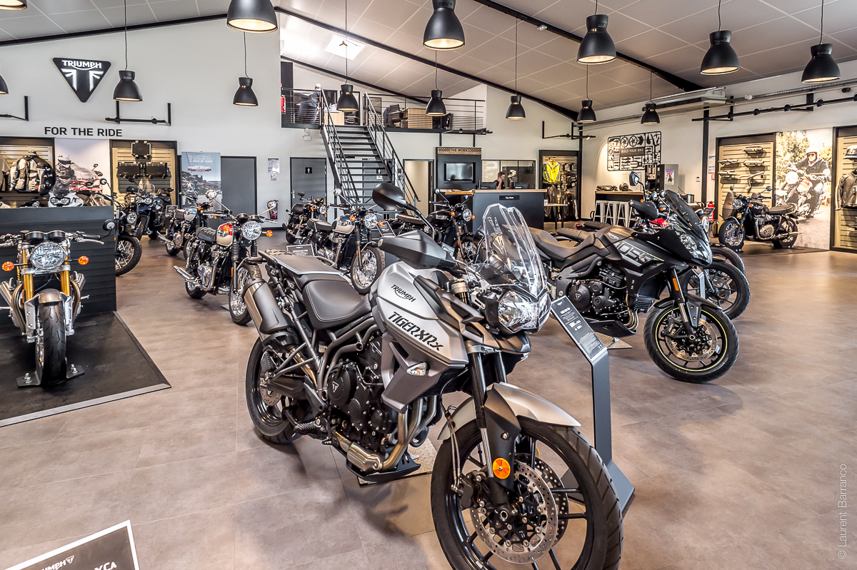 Concession moto TRIUMPH St Orens intérieur motos 2