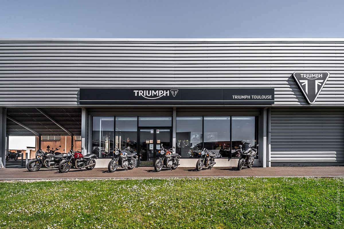 Concession moto TRIUMPH St Orens bâtiment