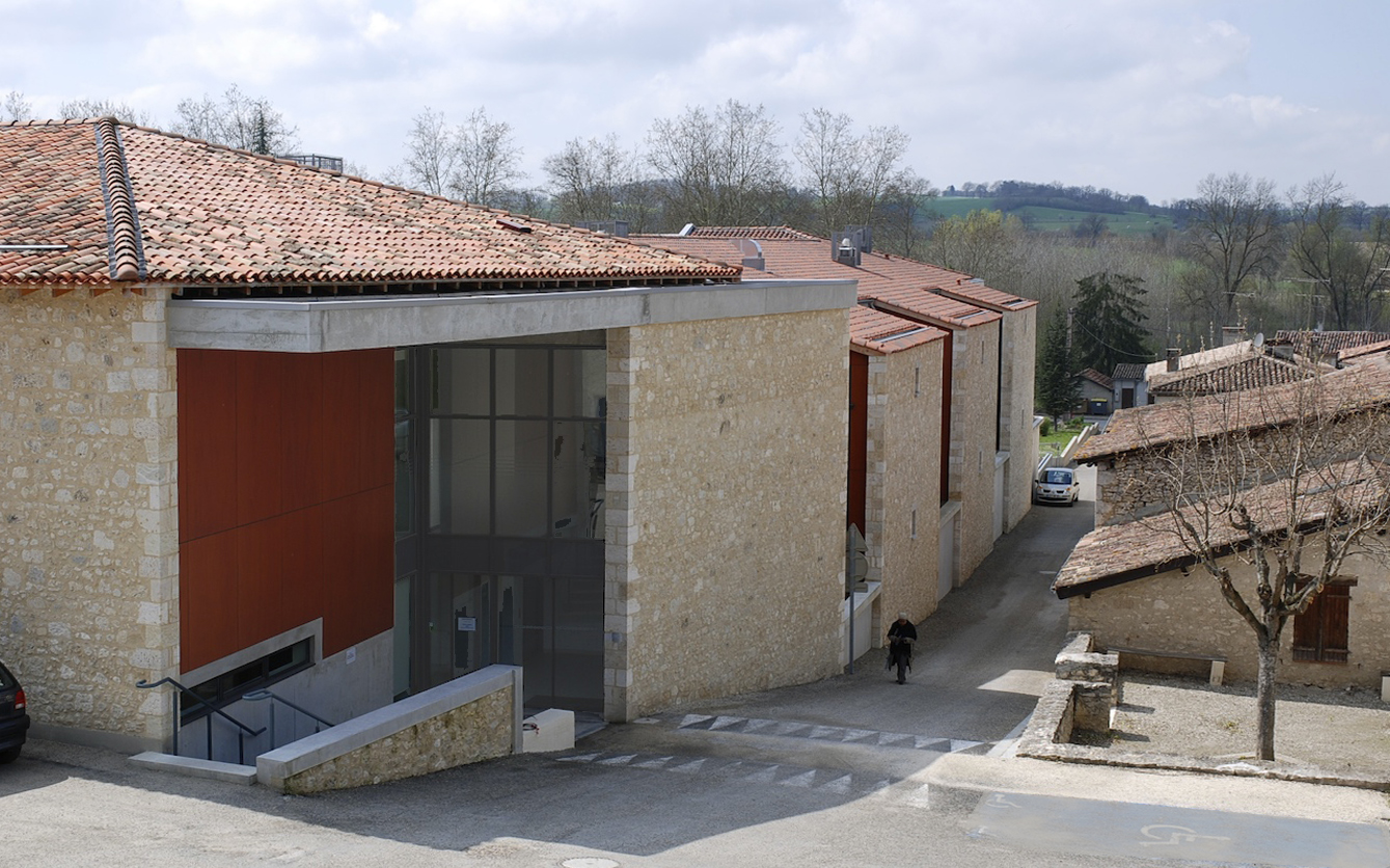 Bâtiment Hôpital local Mauzevin