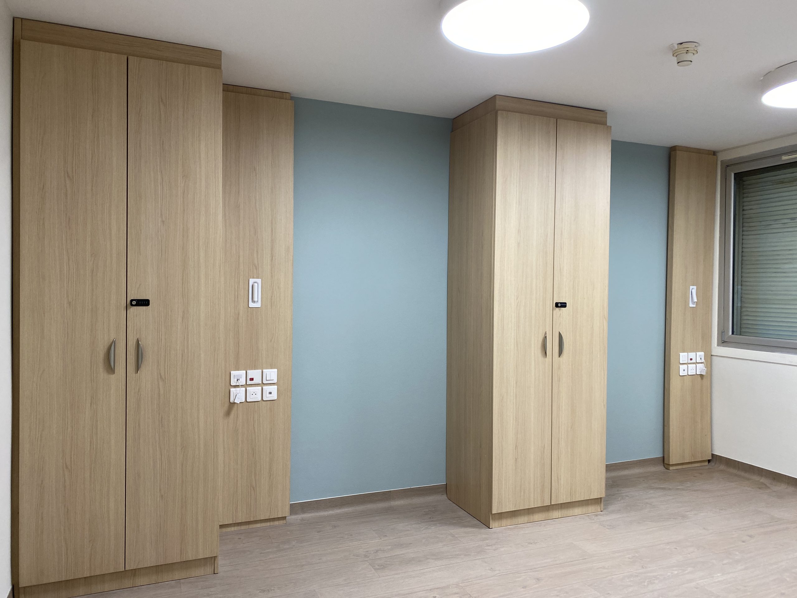 Clinique des Cèdres armoires