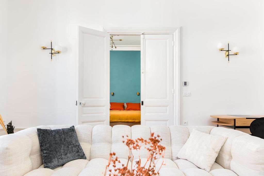Appartement rue de Metz vue canapé et chambre